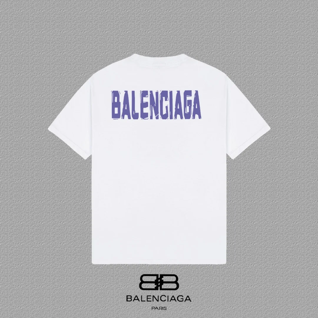 P80✨🔥 BALENCIAGA Paris lettering printed short-sleeved T-shirt. Custom-woven and dyed 300 grams of combed cotton heavyweight fabric. Zero color difference in threads. Perfect details. Different from the current currency version. Welcome to compare. Same Style for men and women. Must-sell in the picture above. Color: White Black Size: 1 2 3 4